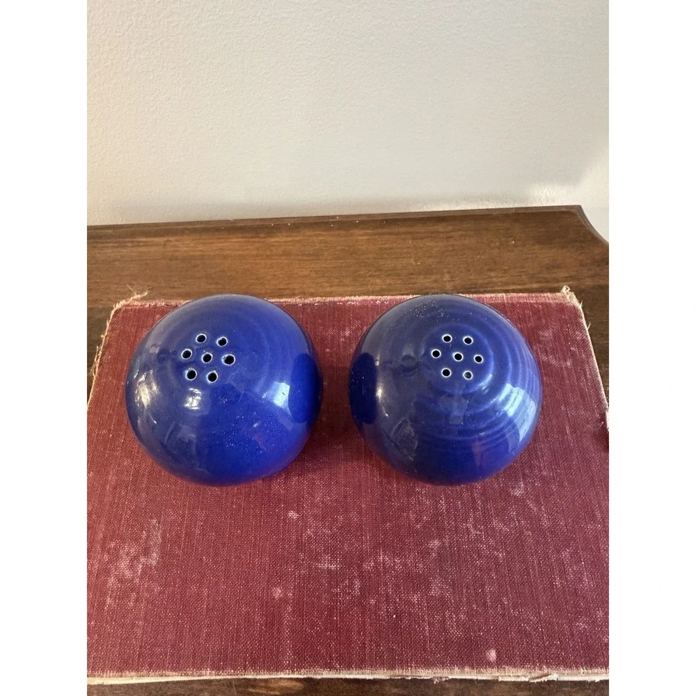 Vintage Fiesta Fiestaware Cobalt Blue Ball Salt/Pepper Shaker Set